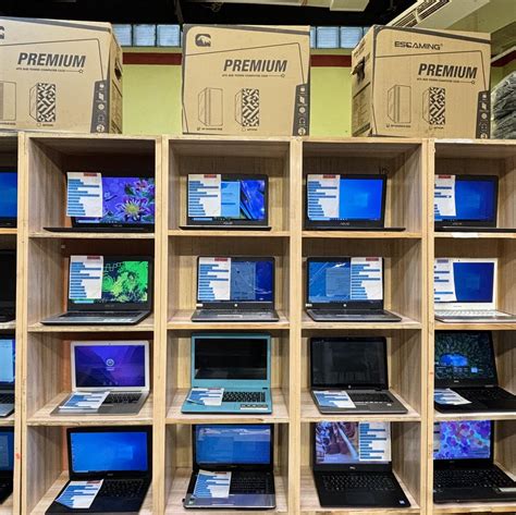 Computer Shop in Brecon 的图像结果