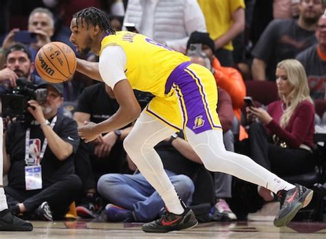 Cavs spoil homecoming night for LeBron James, son Bronny with 134-110 ...