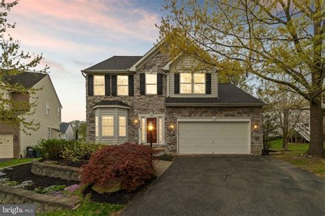 6955 Fair Ln, New Market, MD 21774 | Homes.com