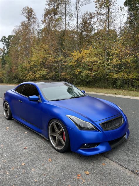 Selling my g37 ipl 2013 91500 salvage title due to hit on side needs finished wrap or take it ...