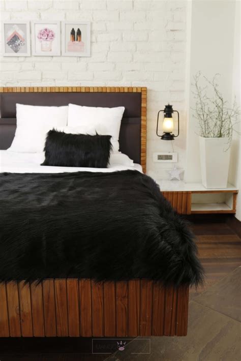Gotham Faux Mongolian Fur Blanket/Throw – Mango People