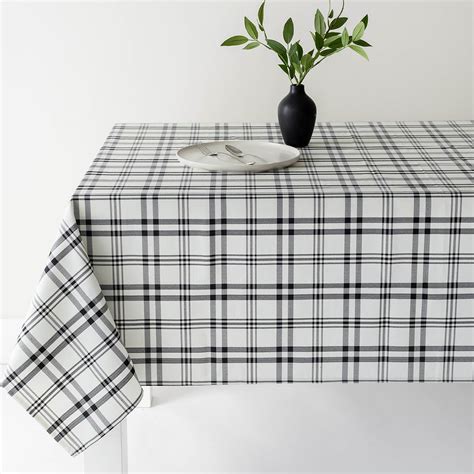Black & White Thompson Plaid Tablecloth, 60x84