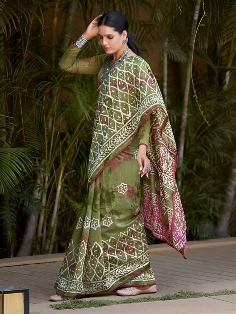 Green Hand Batik Printed Cotton Saree