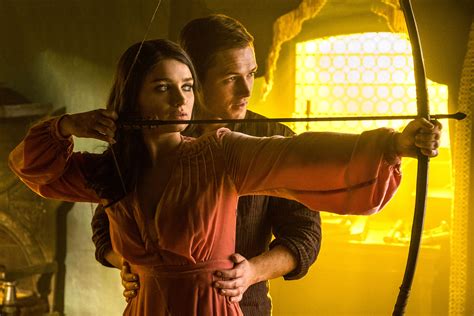 Taron Egerton And Eve Hewson In Robin Hood 2018 Wallpaper, HD Movies 4K ...