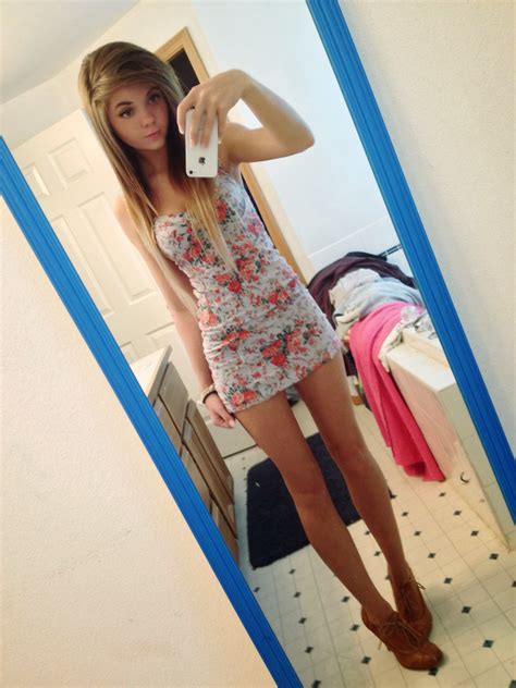 Sexy Teenage Selfies