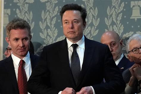 Elon Musk's X sues advertisers over alleged 'massive advertiser boycott ...