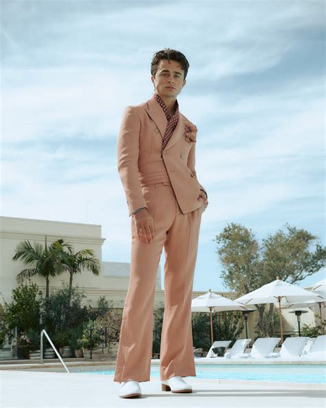 Getting Ready with ‘Gilded Age’ Actor Ben Ahlers for his First SAG ...