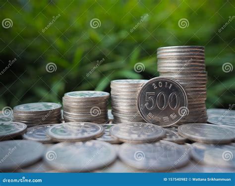 South Korean Won Currency, Korea Won KRW Stock Photo - Image of bills ...