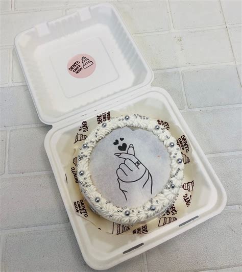 Love Theme White Fire Bento Cake – Bento Cakes Noida