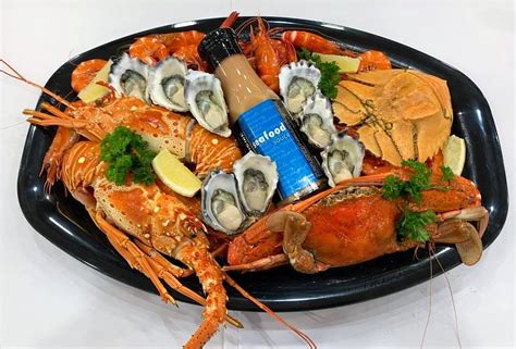 Deluxe Seafood Platter | Shellharbour Fish