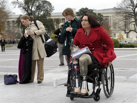 Media dis&dat: Disabled veteran Tammy Duckworth, eight other Iran ...