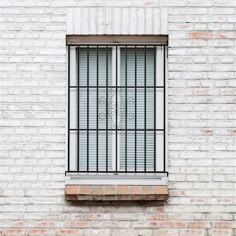 RELIABILT Magnum 36-in x 48-in Black Steel Fixed Window Security Bar in ...