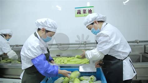 政府、协会共同加持 信阳菜组团升级征服郑州人味蕾 -大河新闻