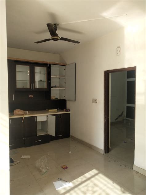 Rental 2 Bedroom 1850 Sq.Ft. Independent House in Unitech The Residence ...