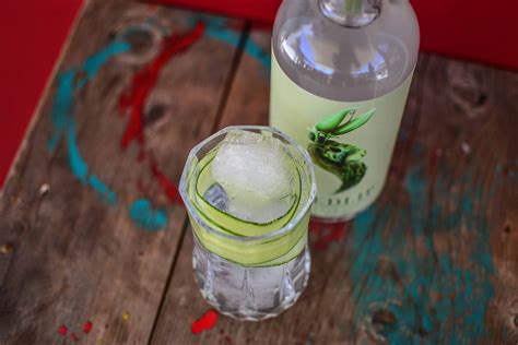 Seedlip Garden 108 (non-alcoholic) spirit review - παρουσίαση