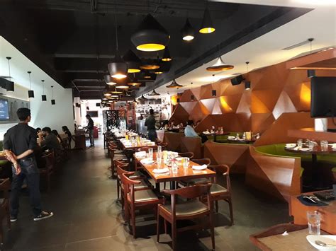 CAFE MEZZUNA, Kolkata (Calcutta) - Forum Mall 10/3 4th Floor Lala ...