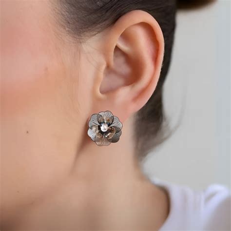 Jewellery Online - Premium Poppy Pearl Statement Stud Earrings | Nestasia