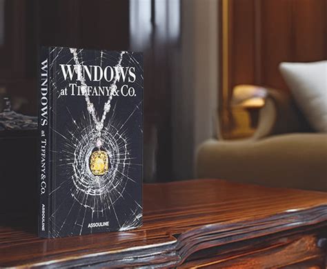 Windows at Tiffany & Co. – Maison SIA