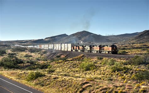 Elevation of N Corral Rd, Kingman, AZ, USA - Topographic Map - Altitude Map