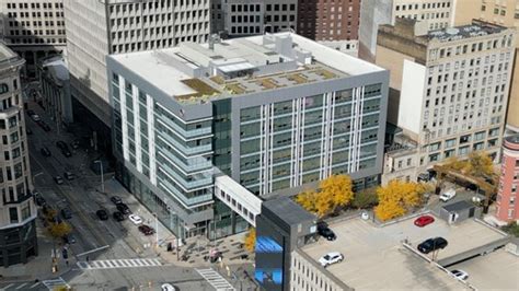 Absentee, early votes are in. Here’s who is leading Cuyahoga County ...