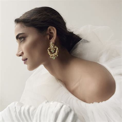 Aulerth partners with Suneet Varma for collaborative jewellery line ...