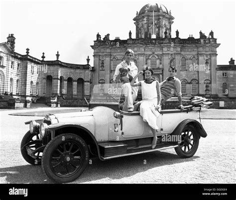 Brideshead revisited film hi-res stock photography and images - Alamy