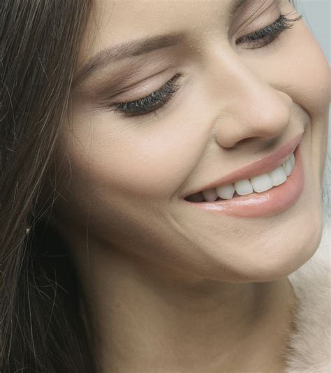 त्वचा को जवां बनाए रखने के लिए 9 बेस्ट एंटी-एजिंग चीज़ें