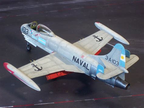Chance Vought F6U-1 Pirate (Airmodel, Vacu formed) | ModelPlanes.de