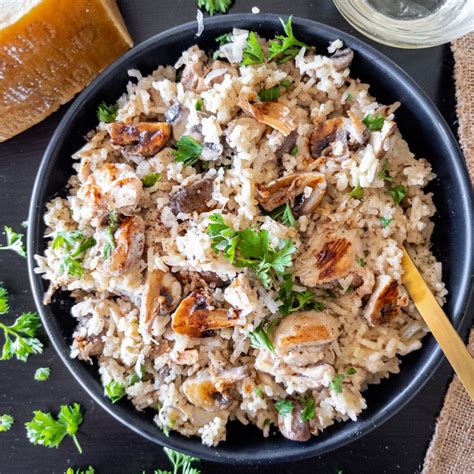 Creamy Mushroom Chicken and Rice - One Pan! So good.