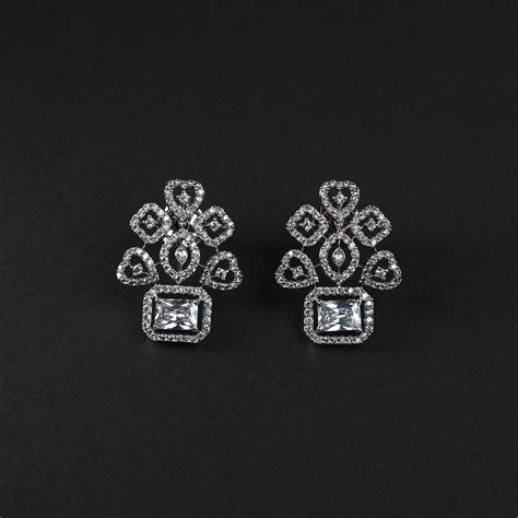Analaa Earrings – Anasuya Jewels