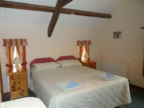 LITTLE BIDLAKE FARM (Bridestowe) - B&B Reviews & Photos - Tripadvisor