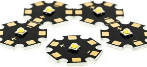 LED PCB 的图像结果