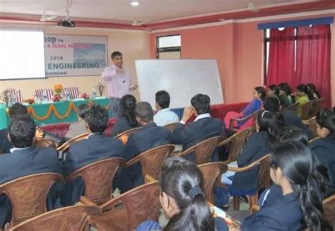 Hi-Tech Group of Institutions Placements: Average & Highest Package ...