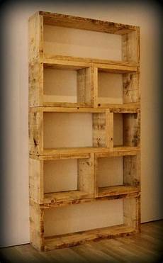 scaffali pallet boiserie c riciclare dei vecchi pallet per farne cosa scaffali pallet boiserie c riciclare dei vecchi pallet per farne cosa