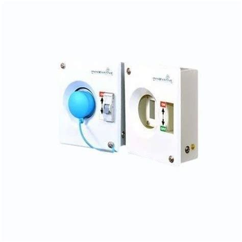 AC Boxes - TPN-2 MCB Metal Socket Box Manufacturer from Vadodara