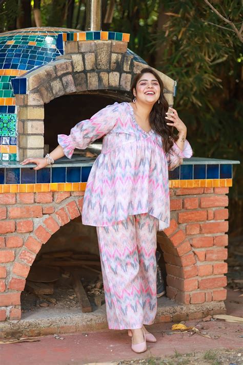 Plus Size Floral Flamingo Ikkat Co-ord Set – DESINOOR.COM