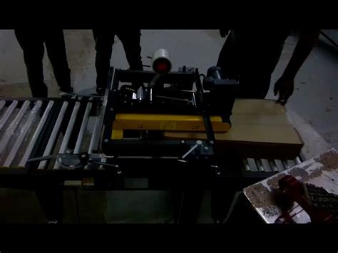 Carton Taping Pneumatic Stapler - Without Flap Folding Taping Machine ...