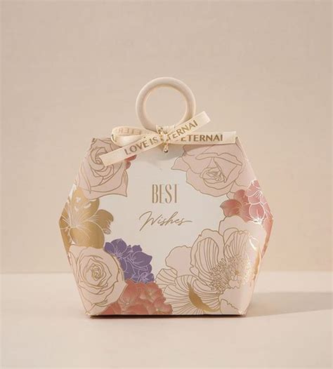 Gift Boxes 的图像结果