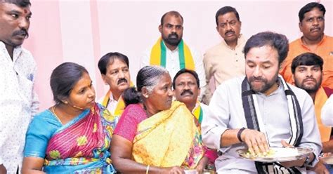 Kishan Reddy ready to face bulldozers for Musi slum dwellers' welfare