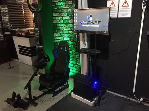 Modulus-Race-002 | VR CAFE