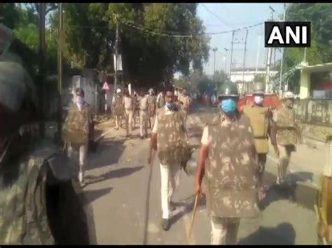 Bihar Police conducts flag march against vandalisation of SDO, SP ...