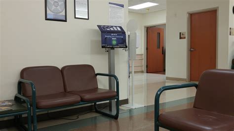 CARILION NEW RIVER VALLEY MEDICAL CENTER - Christiansburg VA - Hours ...