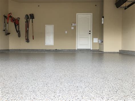 Garage Floor Coating Options | Viewfloor.co