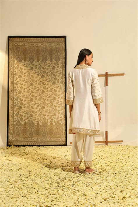 Intezaar Short Kurta with Salwar and Dupatta – Ganpatis