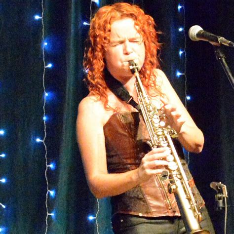 Amazon.in: Sarah Skinner: books, biography, latest update