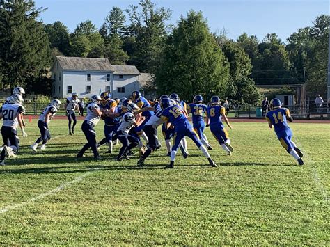 Mohawk Trail football defeats Franklin Tech - masslive.com