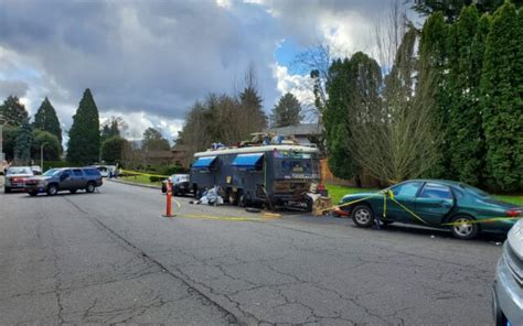 Exploding RV 的图像结果