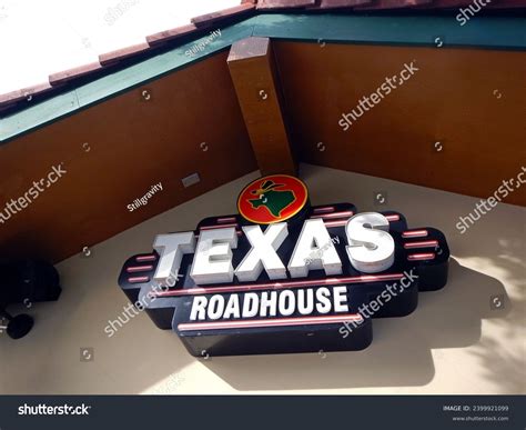 Texas Roadhouse Logo