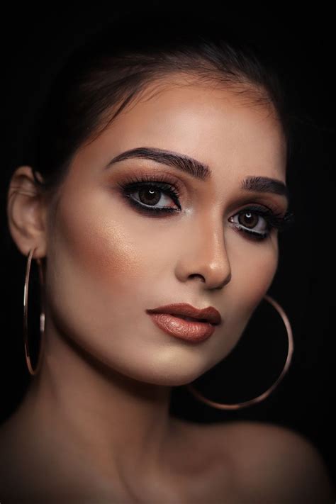 Makeup Tutorial India Bride 的图像结果