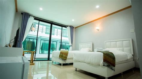 THREE BRIDGES HOTEL - Hotel Reviews, Photos, Rate Comparison (Nan ...